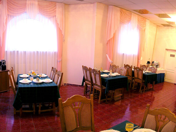 Трапезная коттеджа Турецкий домик